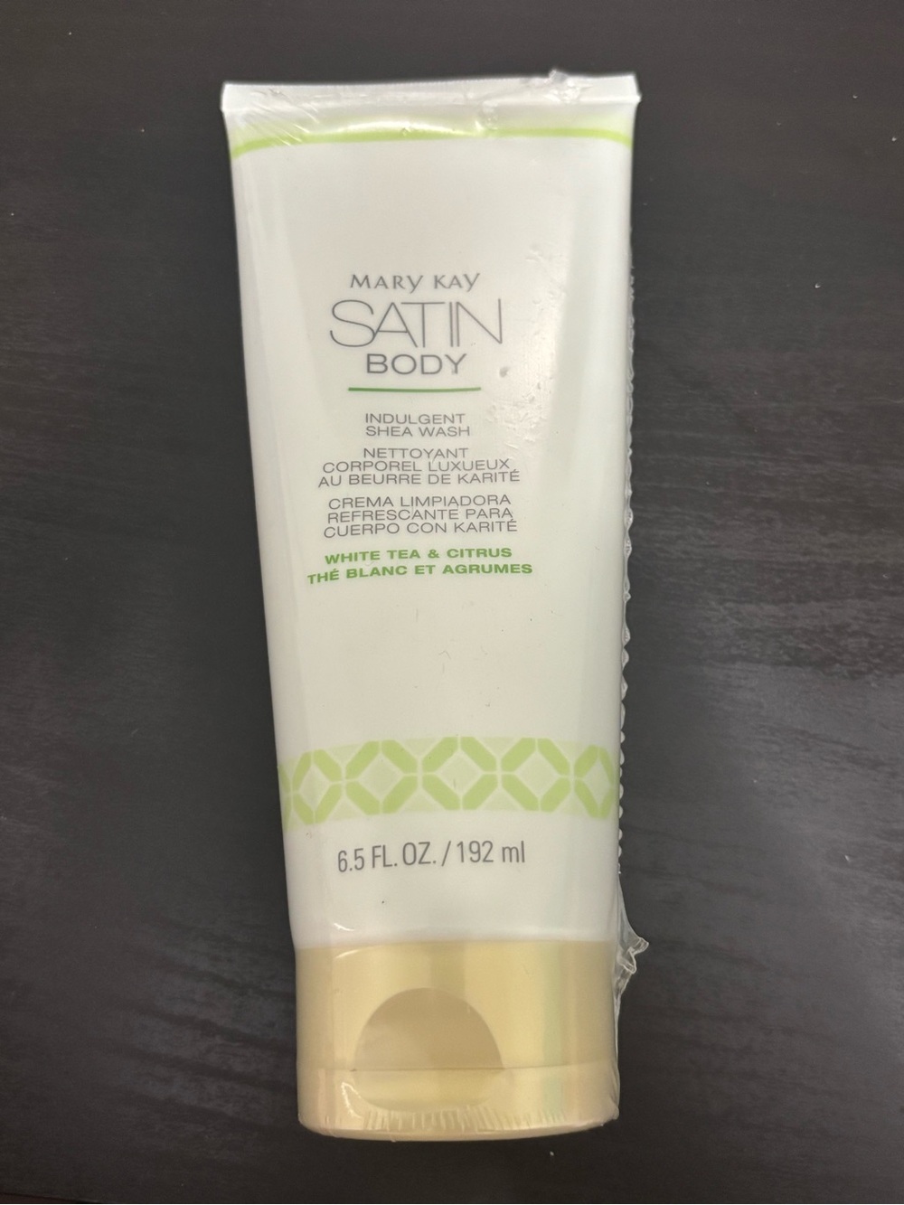 Mary Kay Satin Body Wash - Cream with Gold Cap and Lime Accents